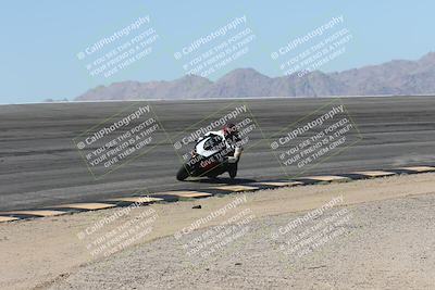 media/Oct-13-2025-Moto Forza (Mon) [[a66d839500]]/3-B Group/Session 2 (Bowl)/